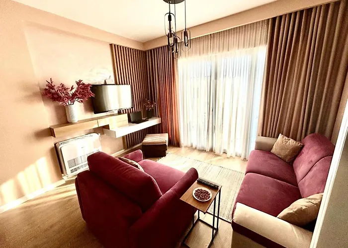 Albania Dream فلورا